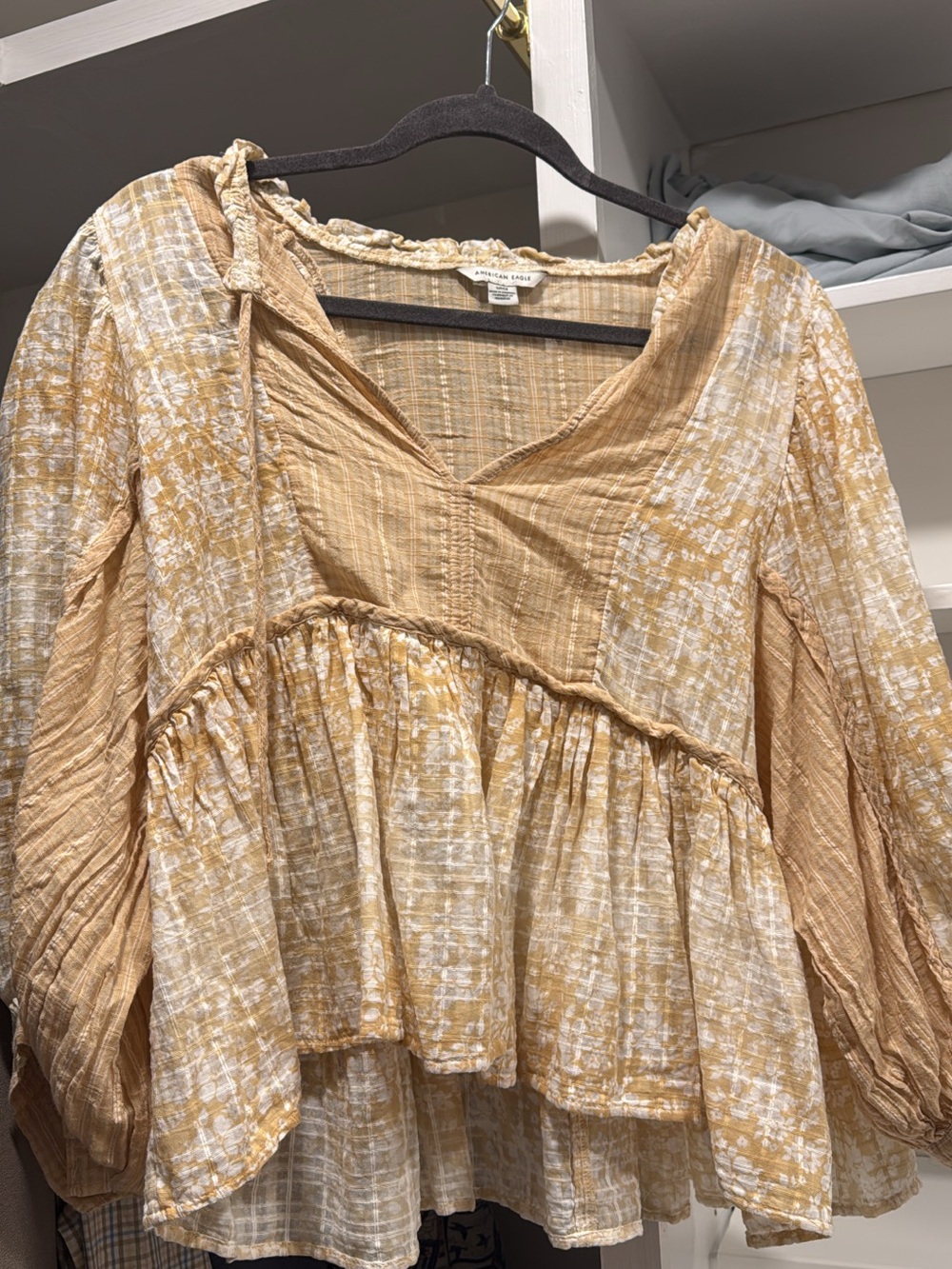 American Eagle Outfitters Yellow Cream Peasant Blouse - Textured Tiered Top